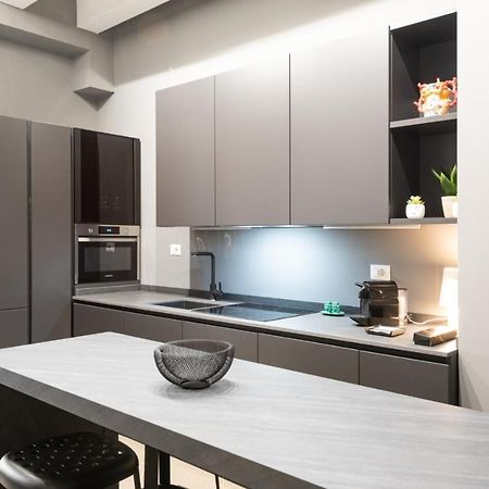 Carlo Suite Apartments Con Vasca Idromassaggio 팔레르모 외부 사진
