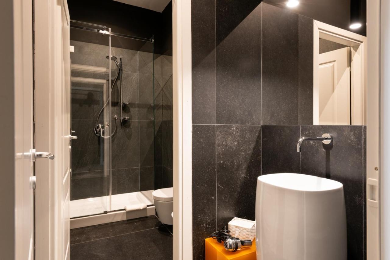 Carlo Suite Apartments Con Vasca Idromassaggio 팔레르모 외부 사진